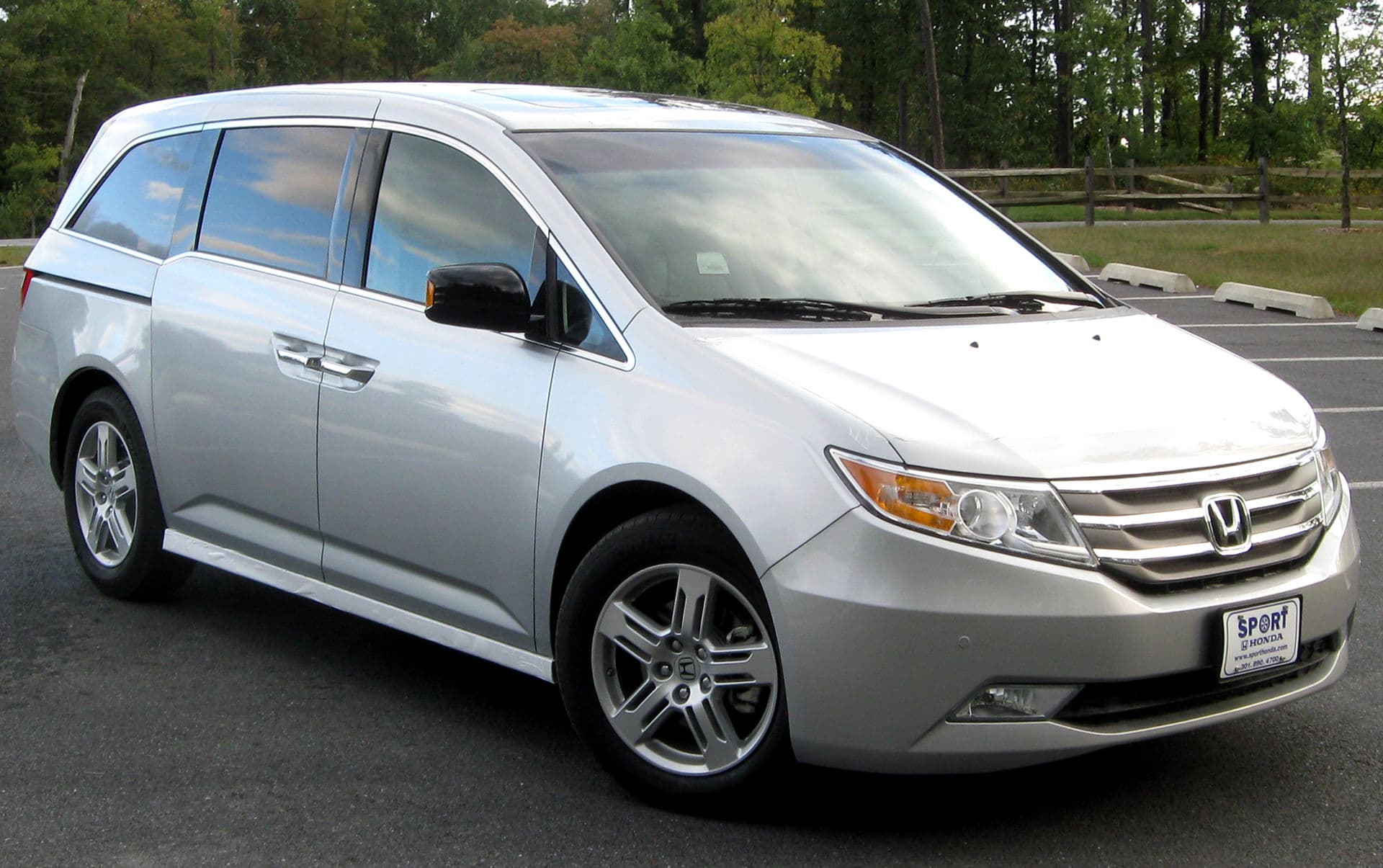 Family minivan suitable for multi-passenger duty