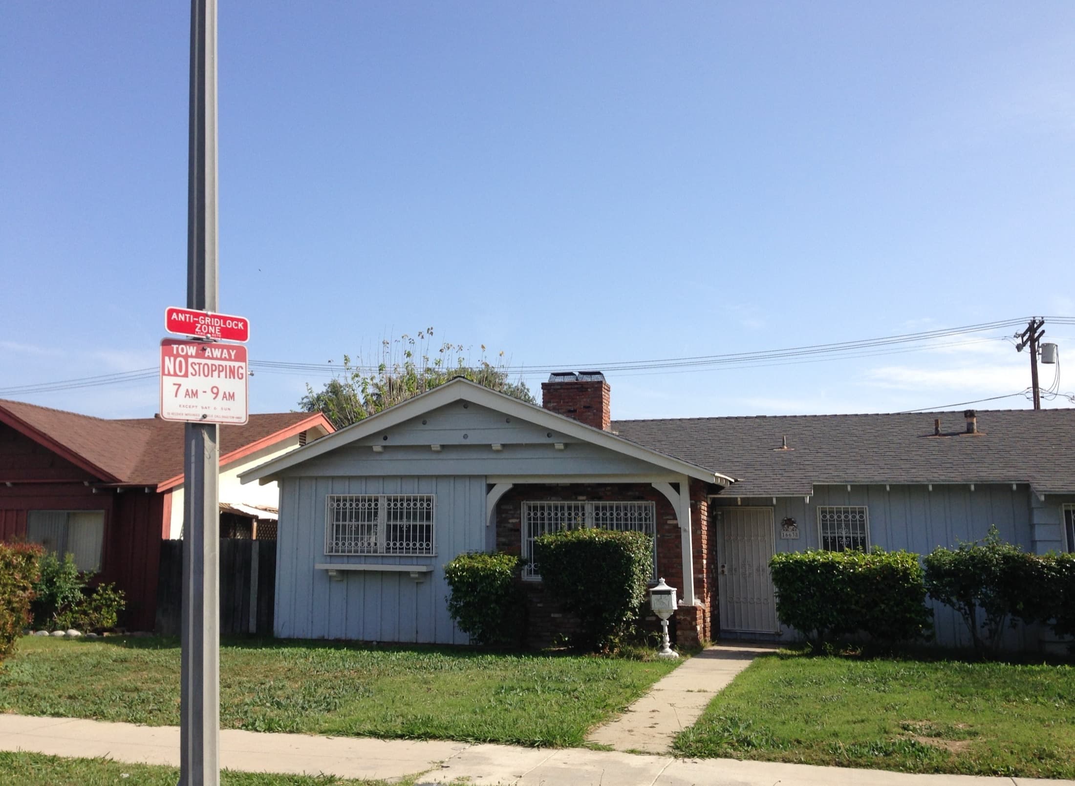 Residential streetscape in North Hills, Los Angeles, near the Roscoe Boulevard corridor