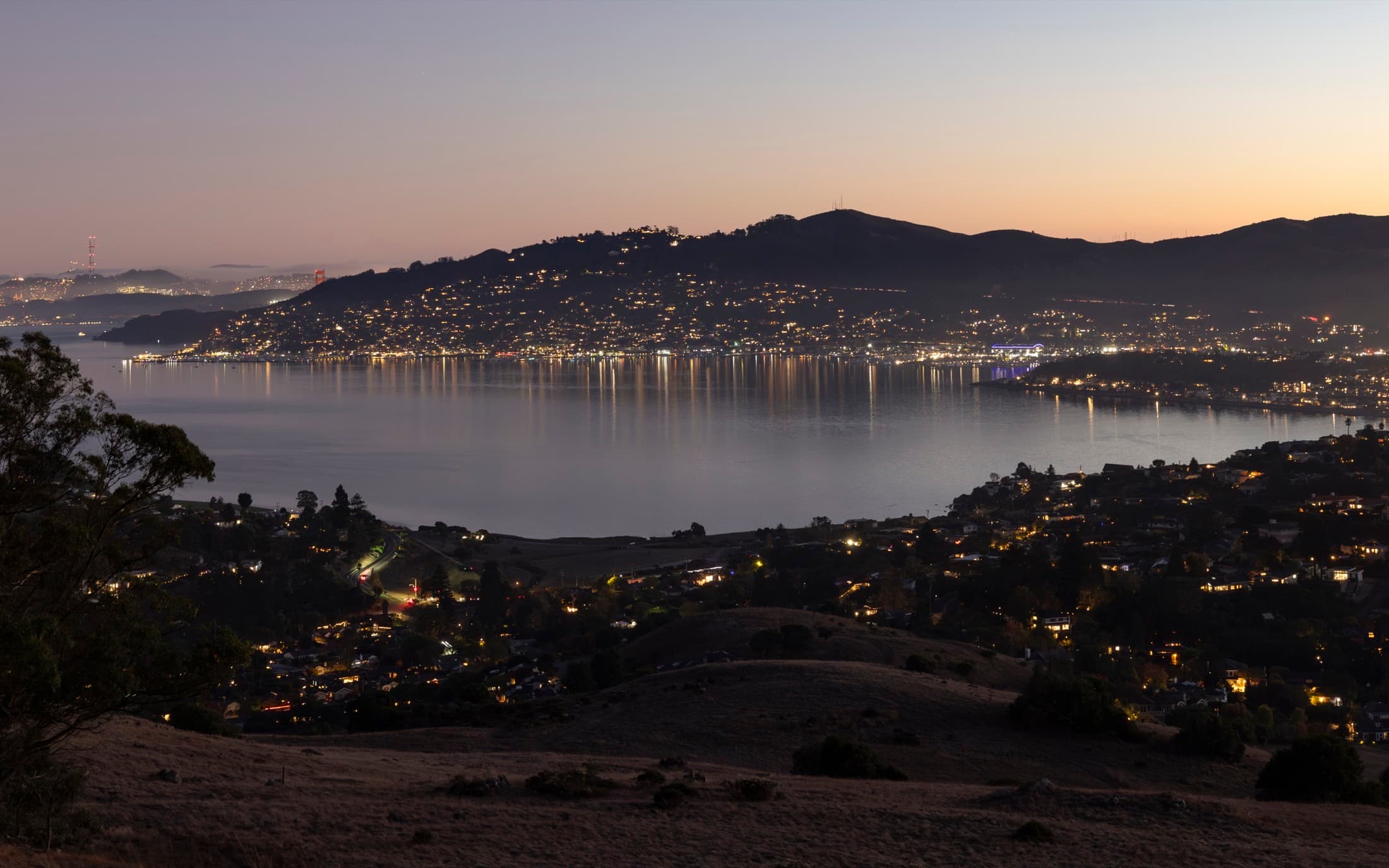 Richardson Bay and Sausalito waterfront under clear autumn light