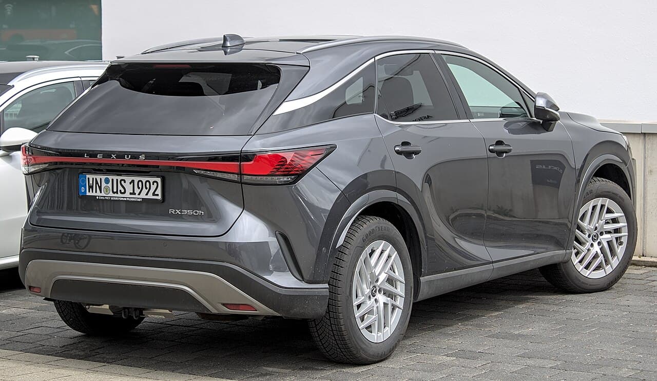 Lexus RX 350h hybrid SUV in silver