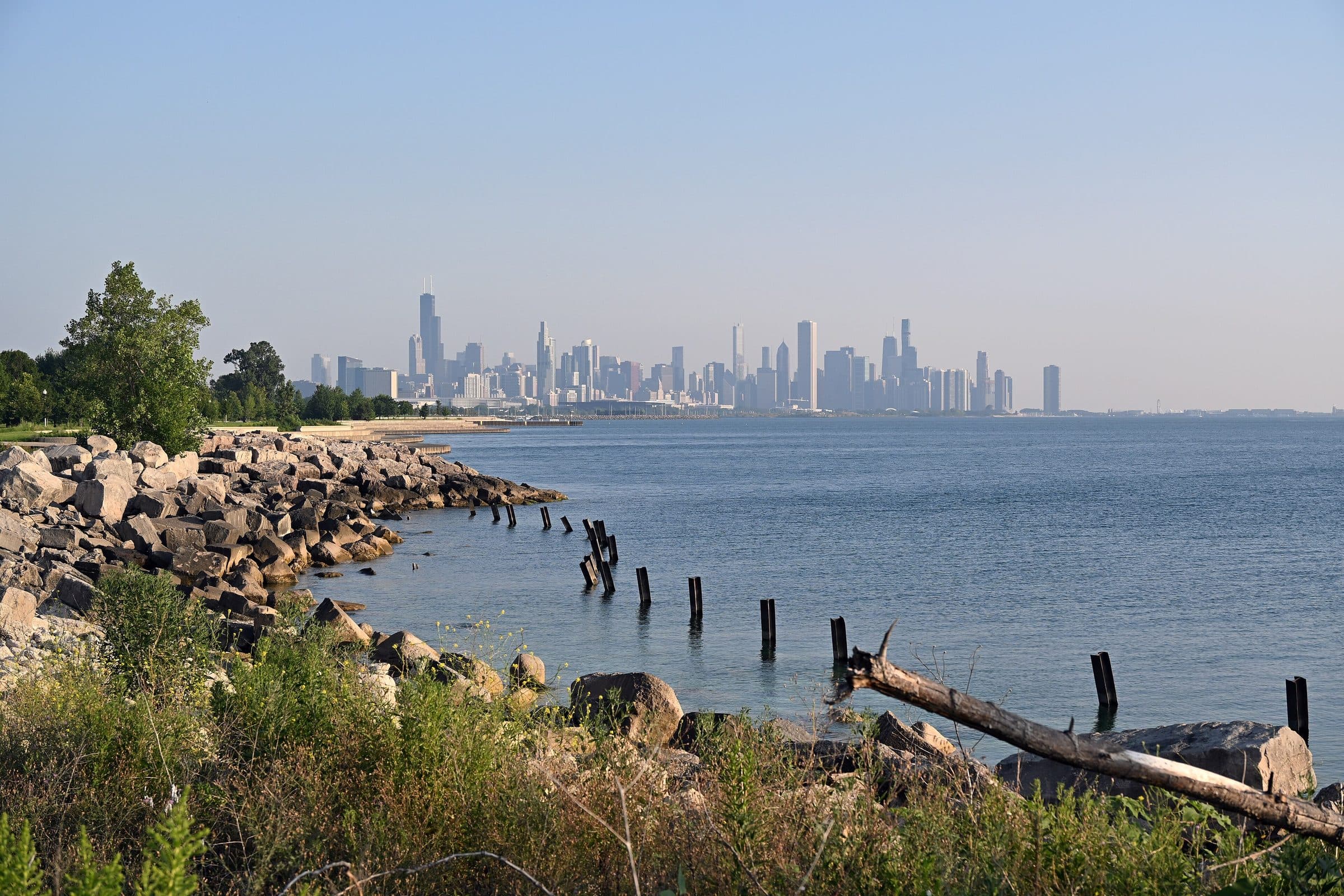 Chicago downtown skyline from near Morgan Point along the Lakefront Trail